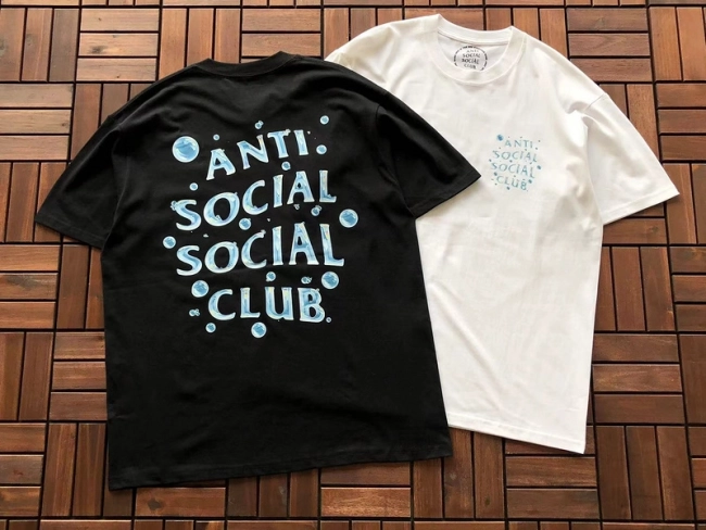 ANTI SOCIAL SOCIAL CLUB T-Shirt