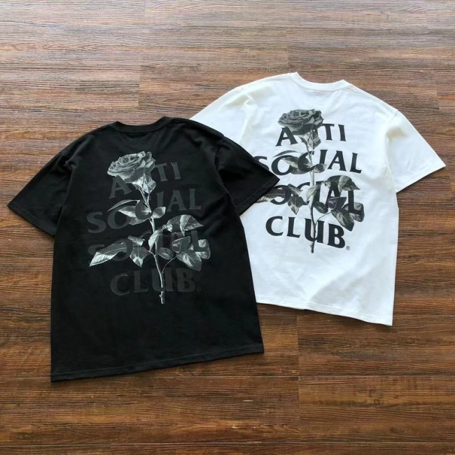 ANTI SOCIAL SOCIAL CLUB T-Shirt