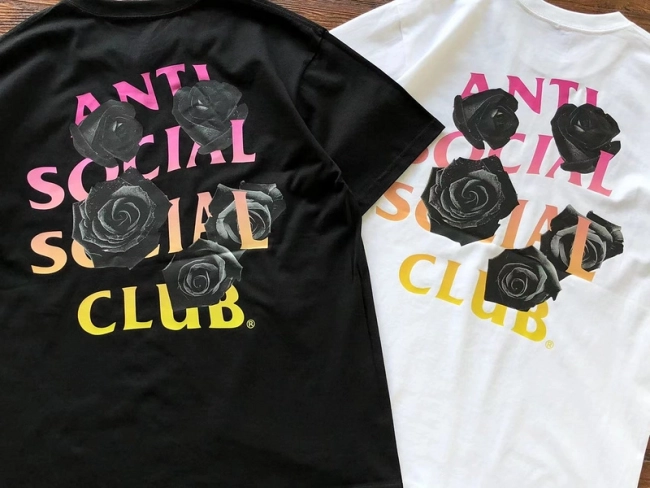 ANTI SOCIAL SOCIAL CLUB T-Shirt