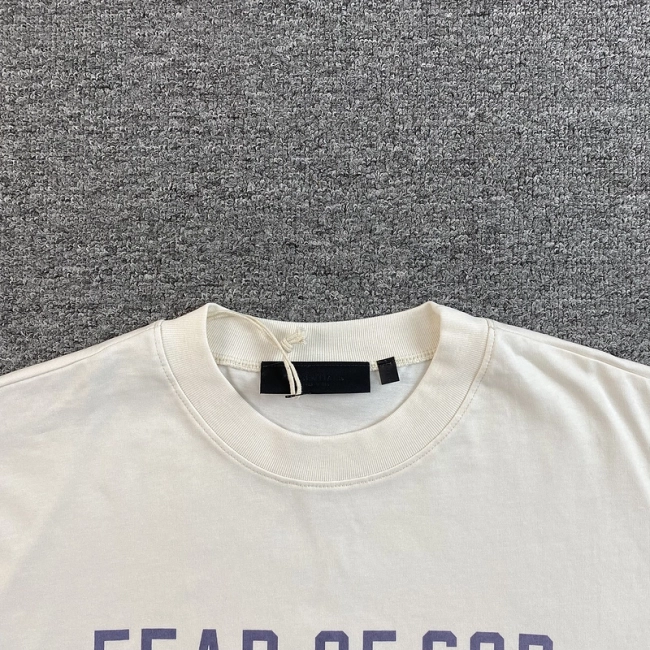 Fear of God ESSENTIALS T-shirt