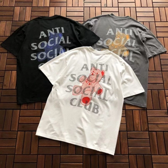 ANTI SOCIAL SOCIAL CLUB T-Shirt