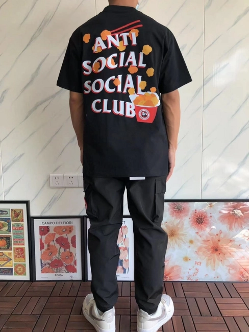 ANTI SOCIAL SOCIAL CLUB T-Shirt