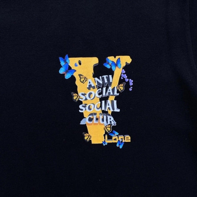 ANTI SOCIAL SOCIAL CLUB T-shirt