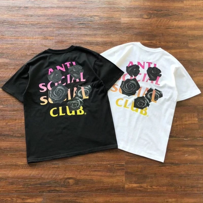 ANTI SOCIAL SOCIAL CLUB T-Shirt