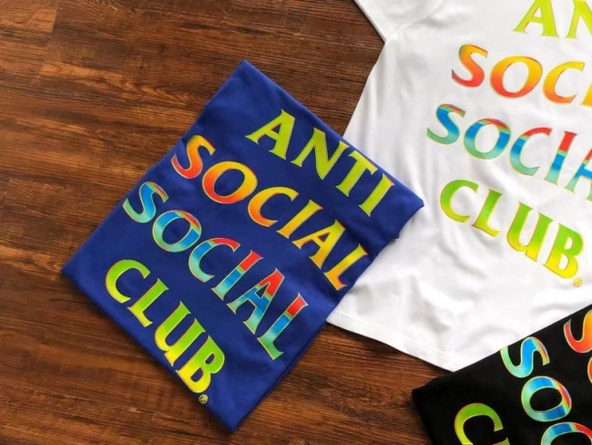 ANTI SOCIAL SOCIAL CLUB T-Shirt