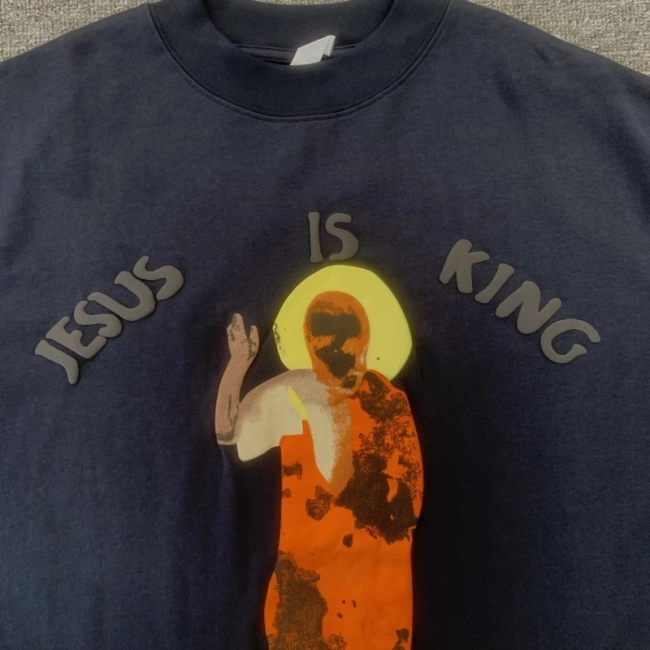 Ye Jesus Is King T-shirt