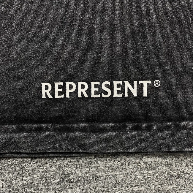 REPRESENT T-shirt