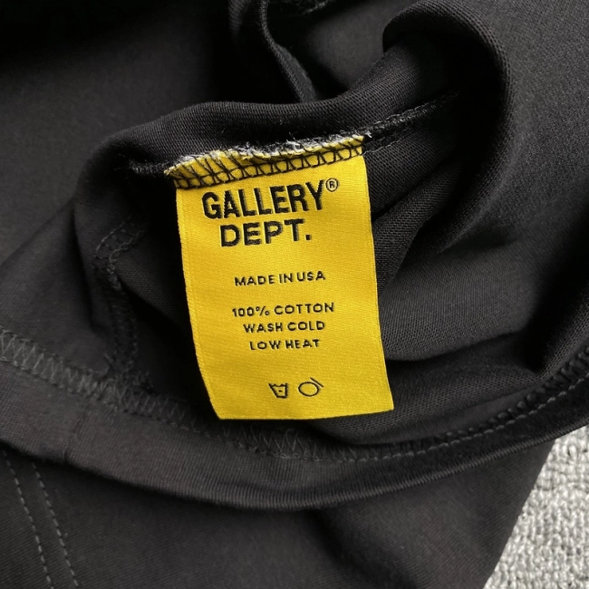 GALLERY DEPT. T-shirt