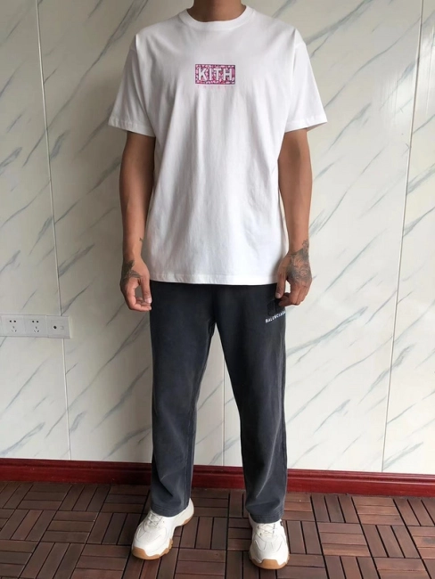 KITH T-Shirt