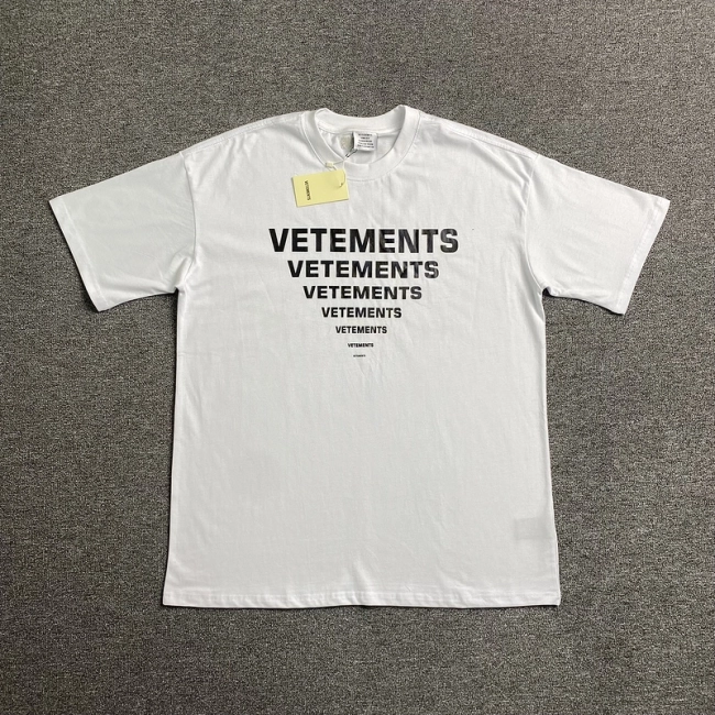 Vetements T-shirt