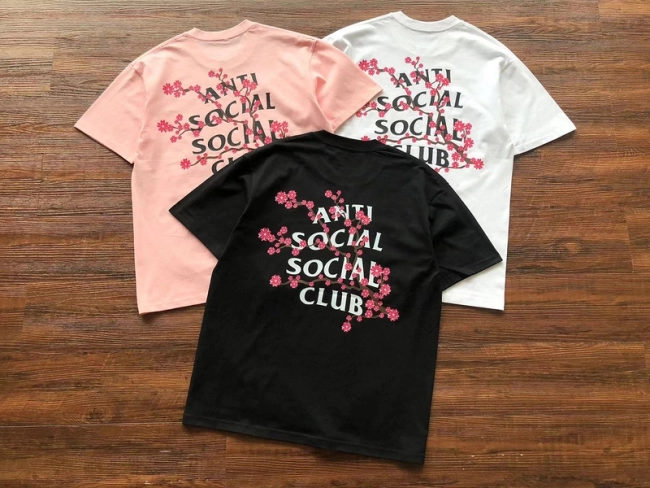 ANTI SOCIAL SOCIAL CLUB T-Shirt