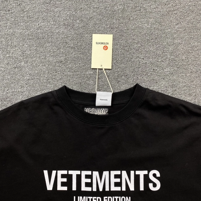 Vetements T-shirt