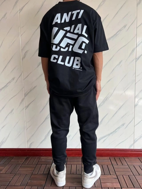 ANTI SOCIAL SOCIAL CLUB T-Shirt