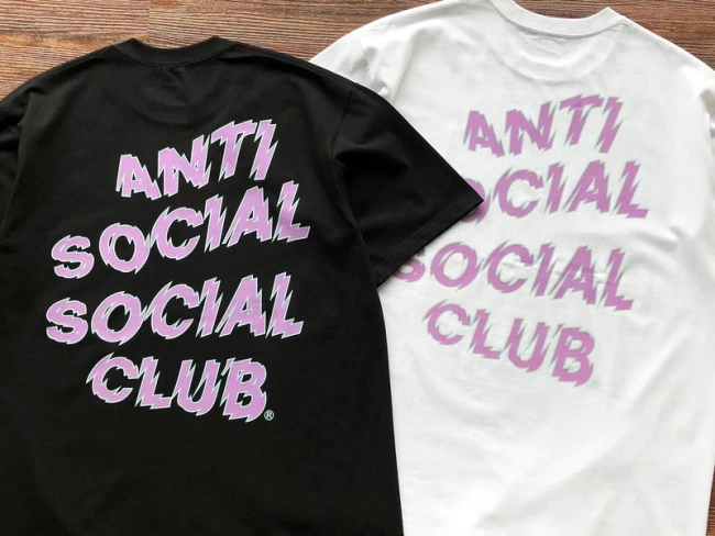 ANTI SOCIAL SOCIAL CLUB T-Shirt