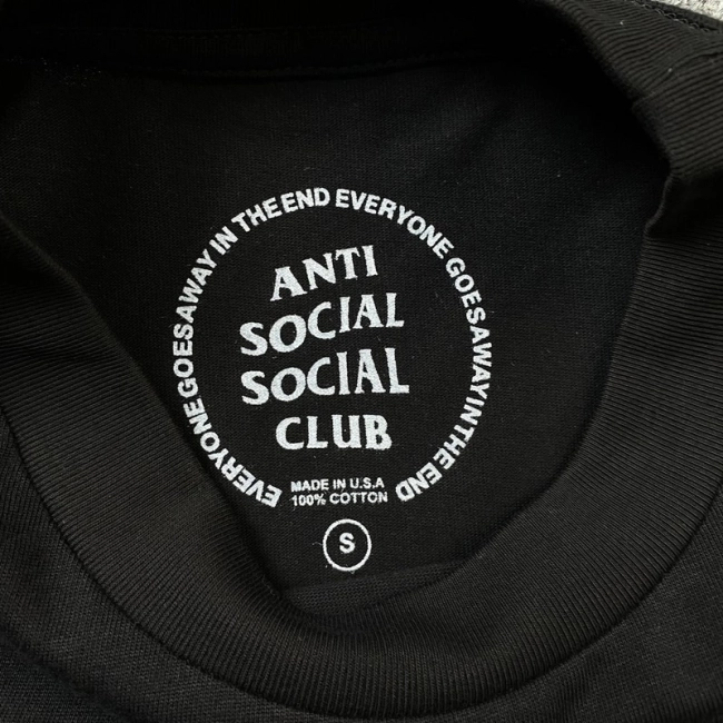 ANTI SOCIAL SOCIAL CLUB T-shirt