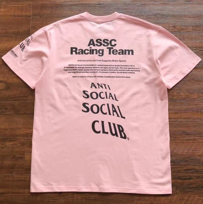 ANTI SOCIAL SOCIAL CLUB T-Shirt