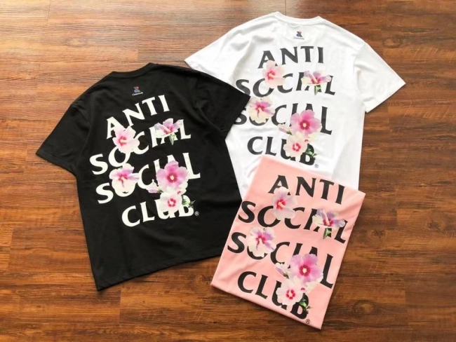 ANTI SOCIAL SOCIAL CLUB T-Shirt