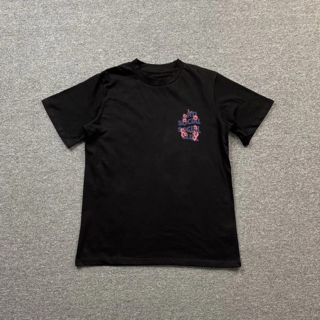 ANTI SOCIAL SOCIAL CLUB T-shirt