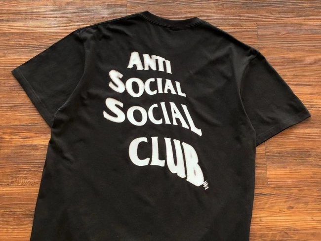 ANTI SOCIAL SOCIAL CLUB T-Shirt