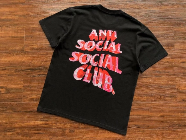 ANTI SOCIAL SOCIAL CLUB T-Shirt