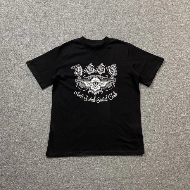 ANTI SOCIAL SOCIAL CLUB T-shirt