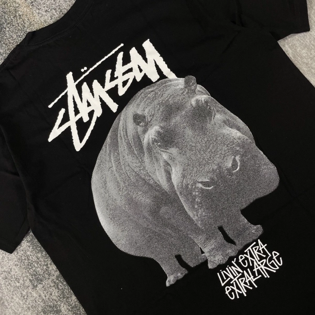 Stussy LIVIN&#039; LARGE TEE