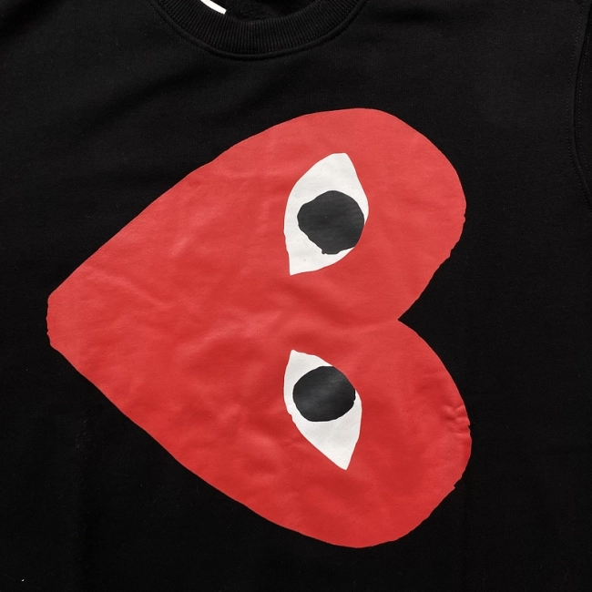 Comme des Garçons Play Crewneck