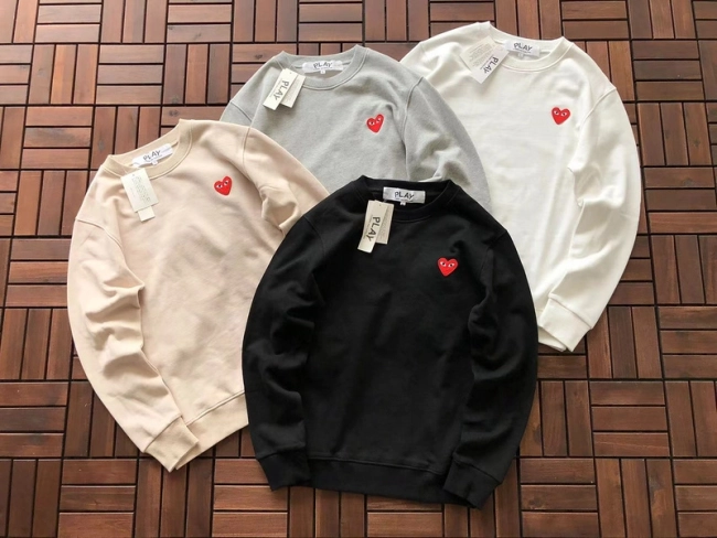 Comme des Garçons Sweater