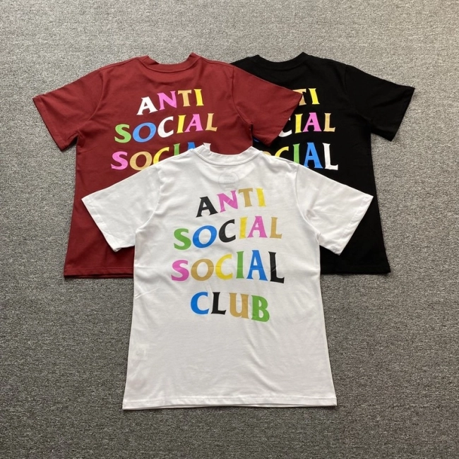 ANTI SOCIAL SOCIAL CLUB T-shirt