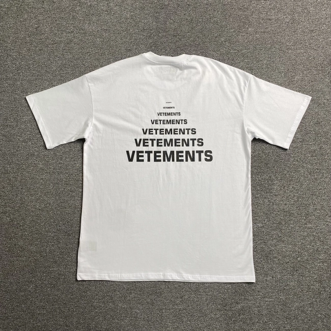 Vetements T-shirt