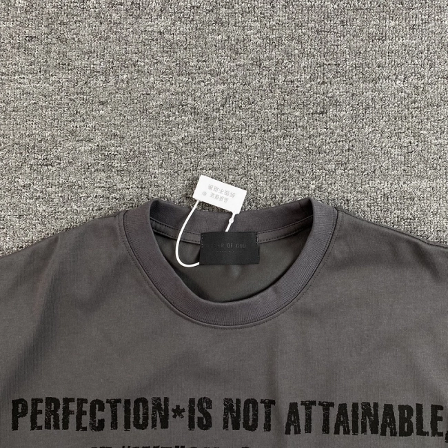 Fear of God ESSENTIALS T-shirt