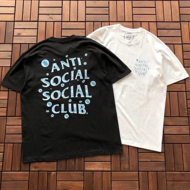 ANTI SOCIAL SOCIAL CLUB T-Shirt