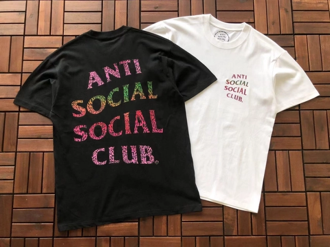 ANTI SOCIAL SOCIAL CLUB T-Shirt