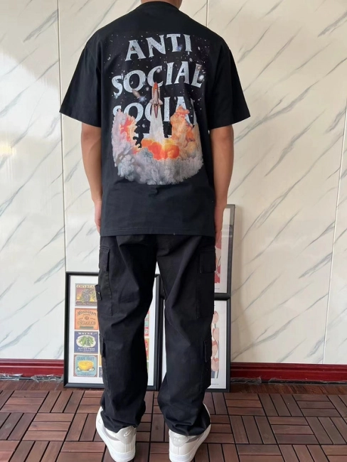 ANTI SOCIAL SOCIAL CLUB T-Shirt