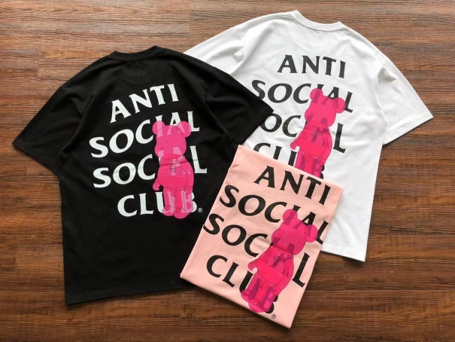 ANTI SOCIAL SOCIAL CLUB T-Shirt