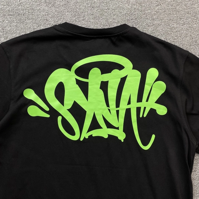 Syna World T-shirt