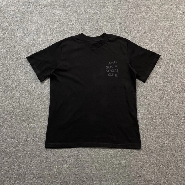 ANTI SOCIAL SOCIAL CLUB T-shirt