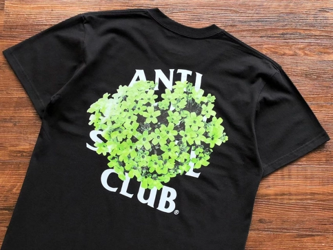 ANTI SOCIAL SOCIAL CLUB T-Shirt