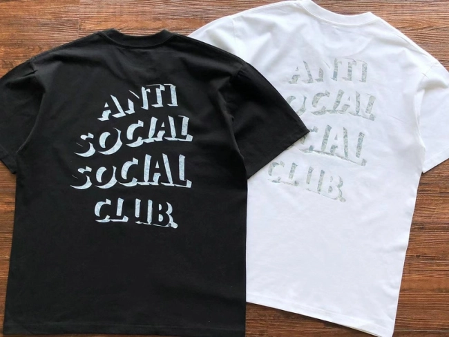 ANTI SOCIAL SOCIAL CLUB T-Shirt