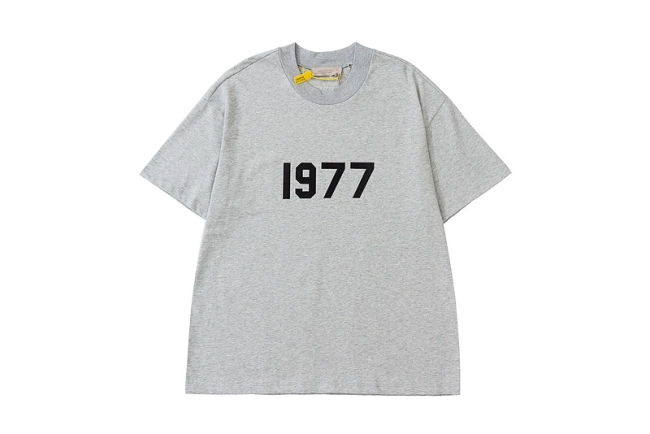 Fear of God ESSENTIALS 1977 Tee