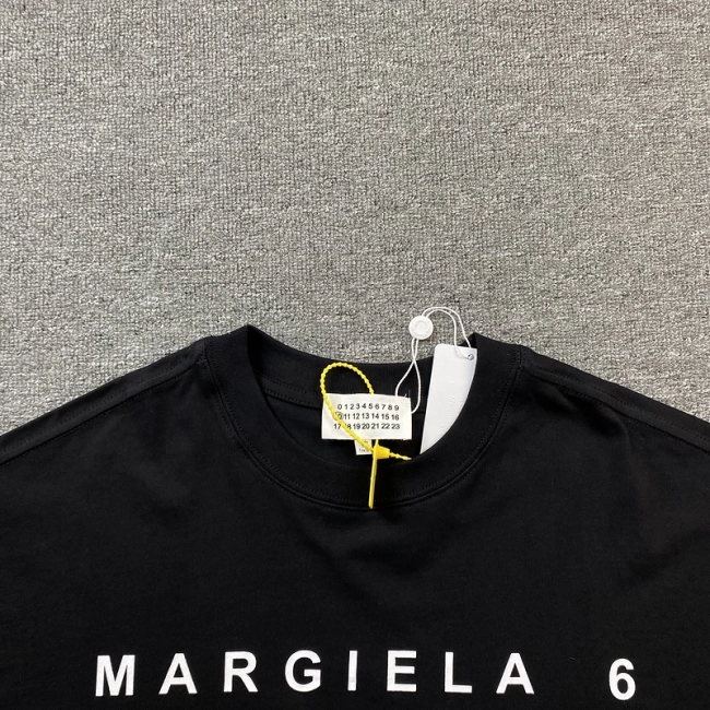 MM6 Maison Margiela T-shirt