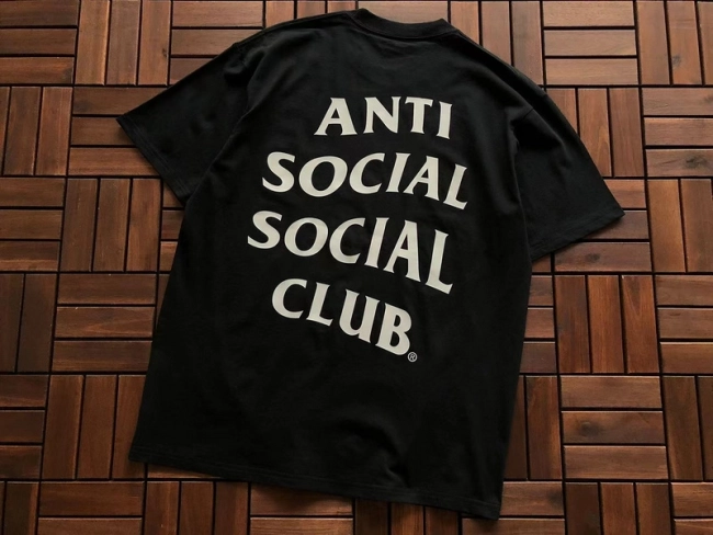 ANTI SOCIAL SOCIAL CLUB T-Shirt