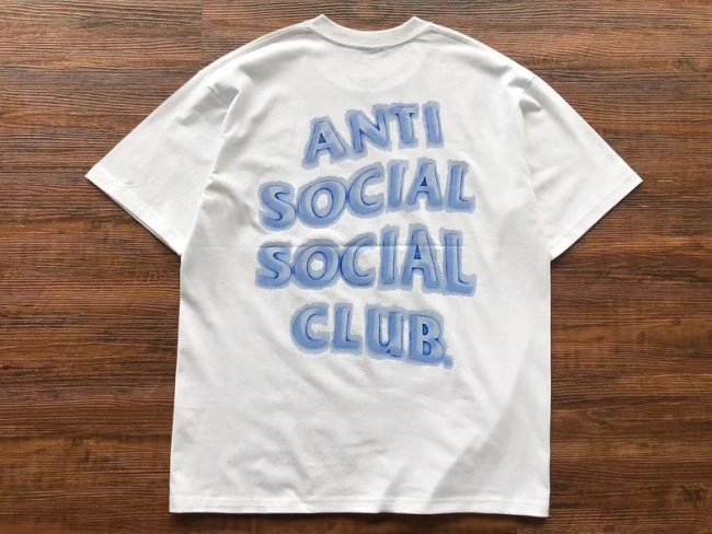 ANTI SOCIAL SOCIAL CLUB T-Shirt