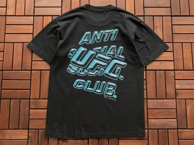 ANTI SOCIAL SOCIAL CLUB T-Shirt