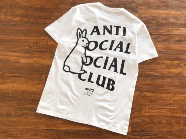 ANTI SOCIAL SOCIAL CLUB T-Shirt