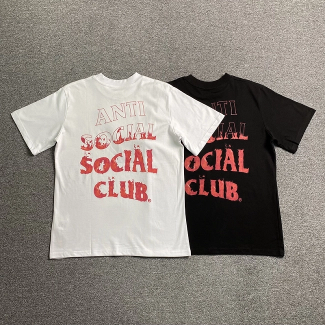 ANTI SOCIAL SOCIAL CLUB T-shirt