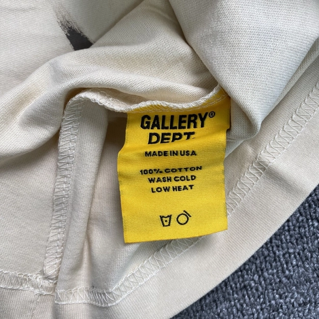 GALLERY DEPT. T-shirt