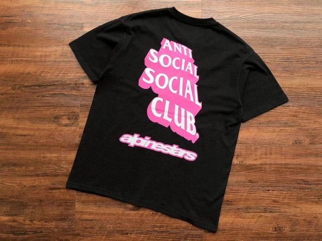 ANTI SOCIAL SOCIAL CLUB T-Shirt