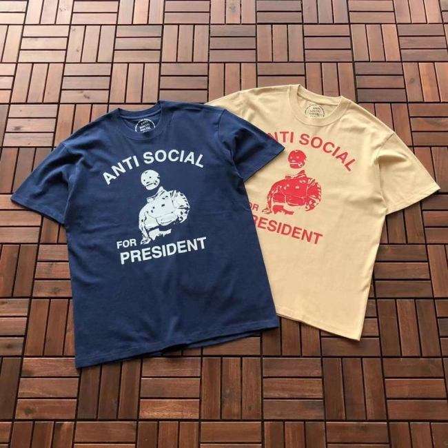 ANTI SOCIAL SOCIAL CLUB T-Shirt