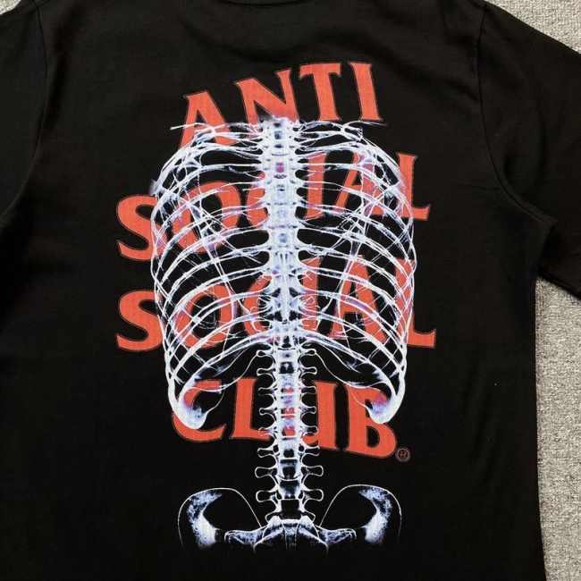 ANTI SOCIAL SOCIAL CLUB T-shirt